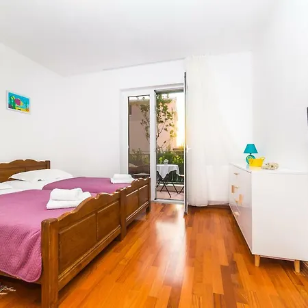 Apartamento Vrkljan *
